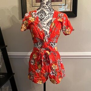 Tropical Floral Tie-Front Outfit